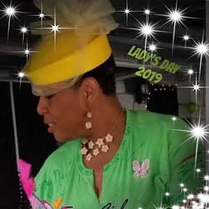 Meet your Posher, Renay